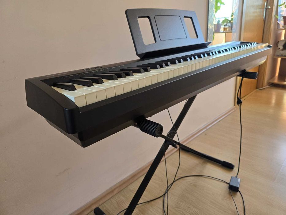 Pian digital Roland FP 10