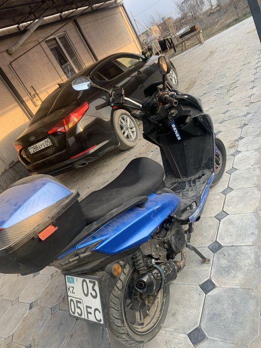 Макси мопед скутер