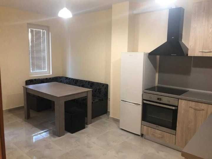 Дава се под наем Двустаен апартамент в София, Люлин 10 - 55 кв.м за 428.91 € - Снимка #1