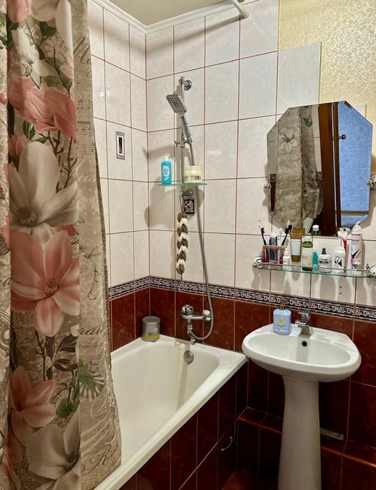 Продам квартиру в центре города