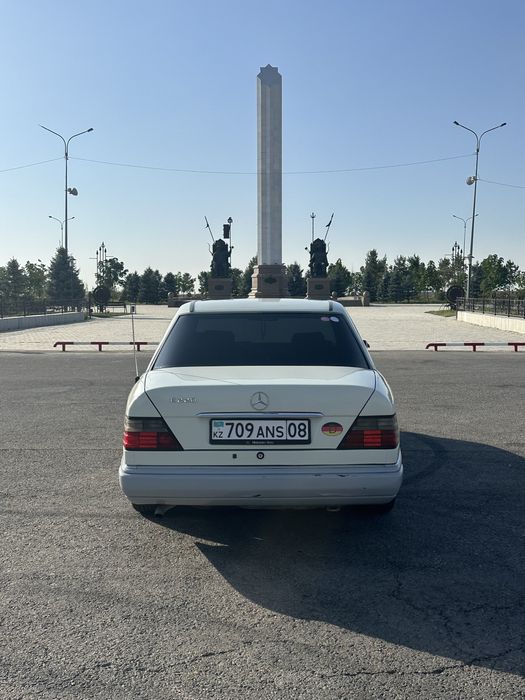 Мерседес 124 Легенда