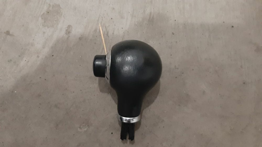 Топка за бмв е90 и сеат леон и бъбреци за е90 преди фейс