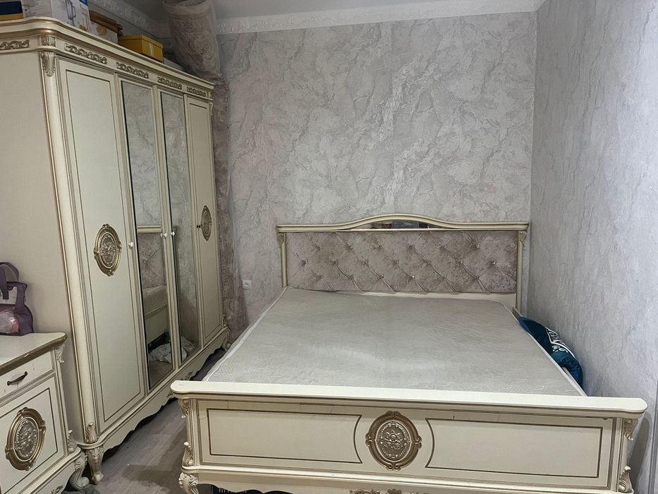 Спальный гарнтирур