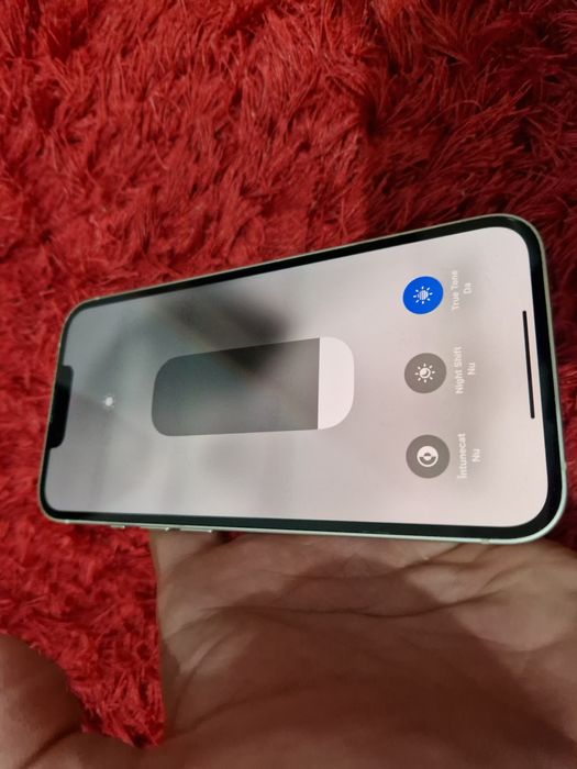 -Iphone 13,Silver, 128Gb, 8Ram, stare foarte buna, bat-89%, doar telef