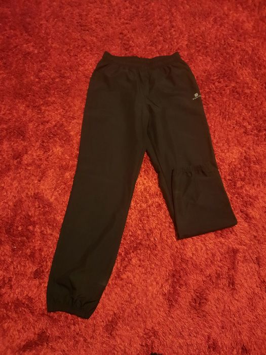 Pantaloni damă mărime M