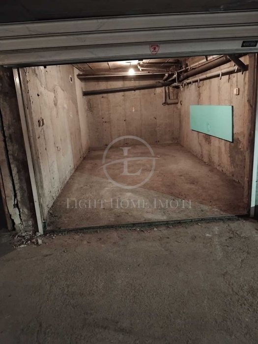Продава се Гараж / Паркомясто в Пловдив, Кършияка - 20 кв.м за 1020 €/кв.м - Снимка #1
