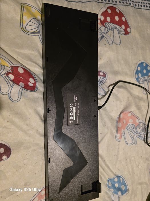 Клавиатура Redragon VARA