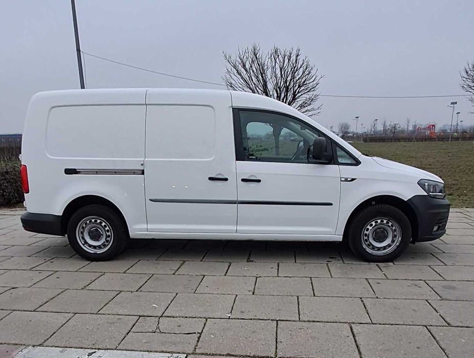 VW CADDY MAXI 2017 / Istoric service /EURO 6