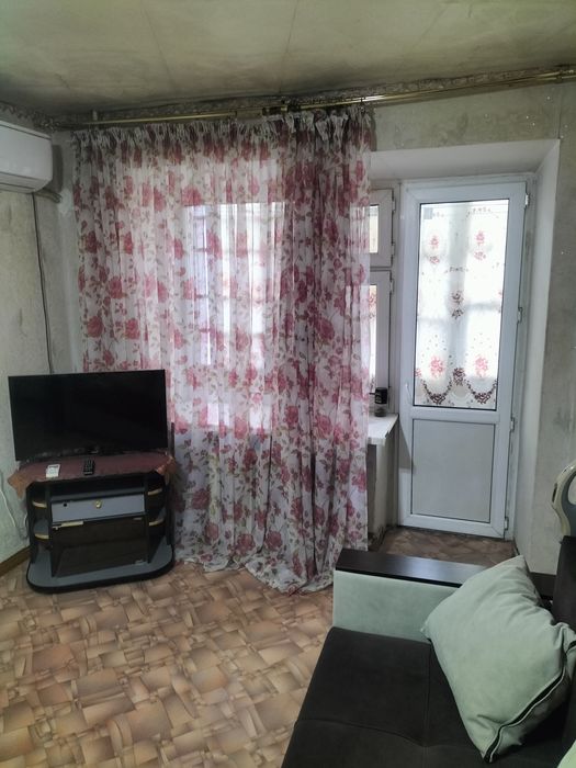 Продам 1 комнатную квартиру в центре города