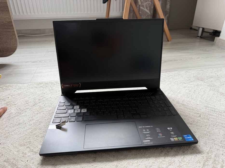 Laptop ASUS 15 FHDI5-12500H 16GB ram 512GB stocare RTX3050