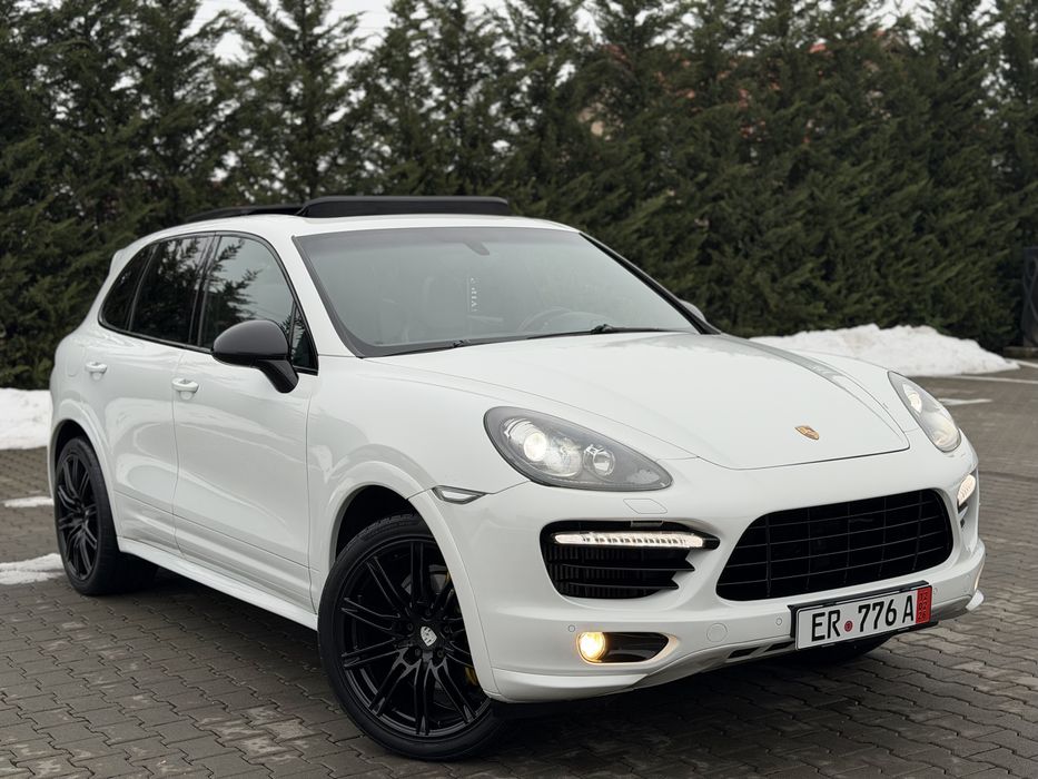 Porsche Cayenne Paket GTS TURBO 3.0D 245 CP 2012 Impecabil