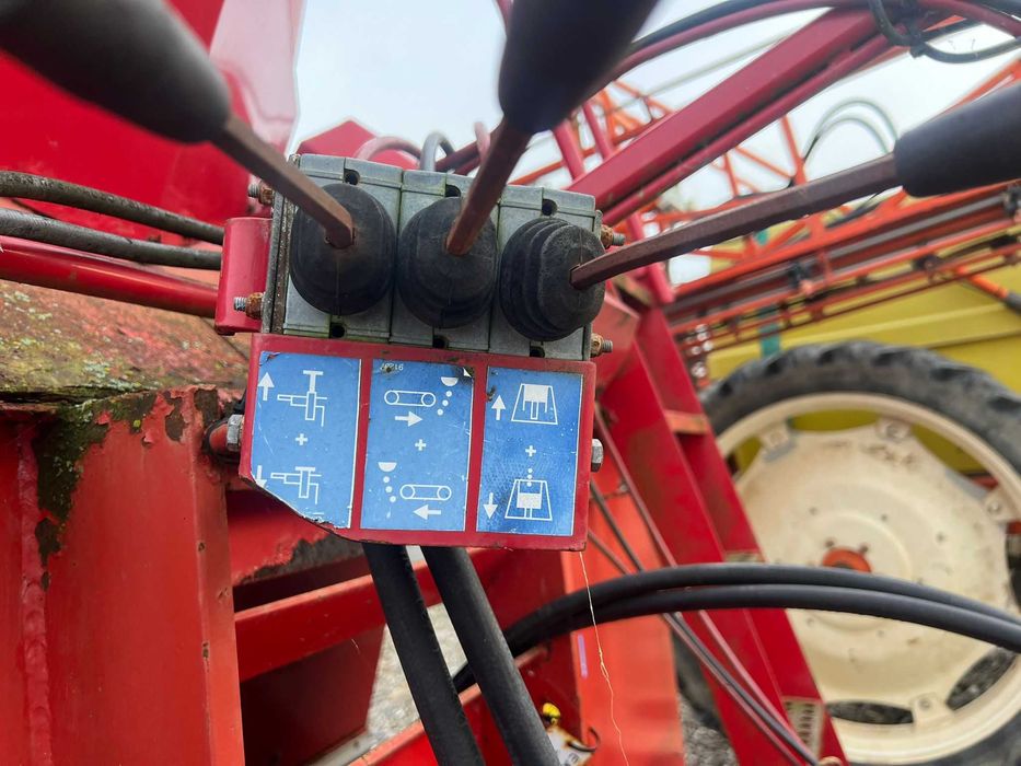 Фуражораздаващо ремарке Trioliet Solomix – 12 м³ + Видео