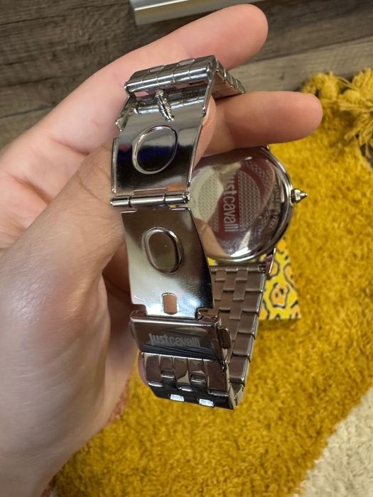 Часовник Just Cavali носен 2 пъти Без Забележки