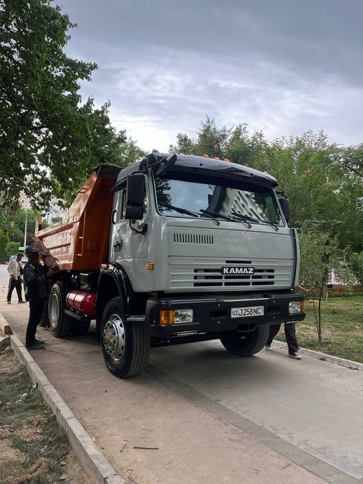Kamaz sotiladi yili 1996 hamma joyi qlingan 360 kamera