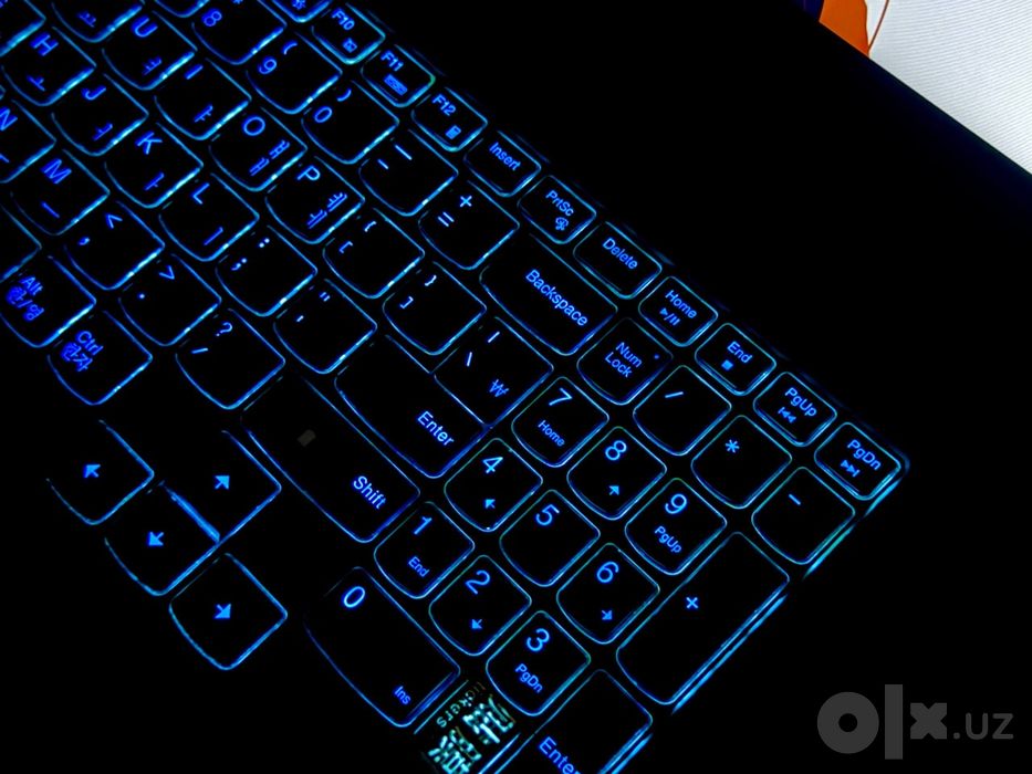 LENOVO  GAMMING core i5 10300H