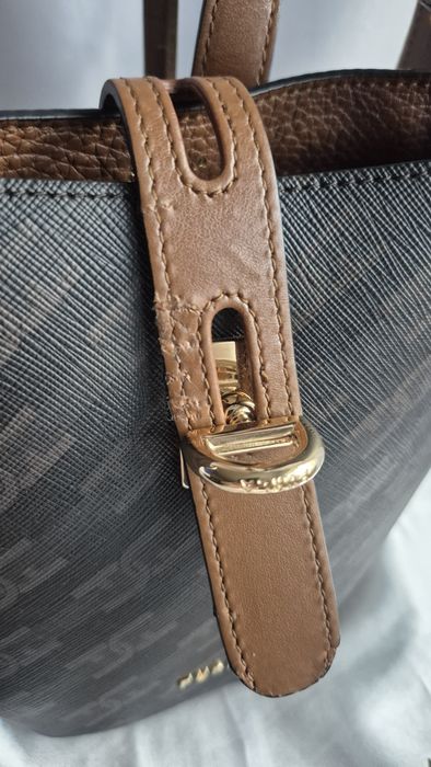Geanta Furla originala (cu defect)