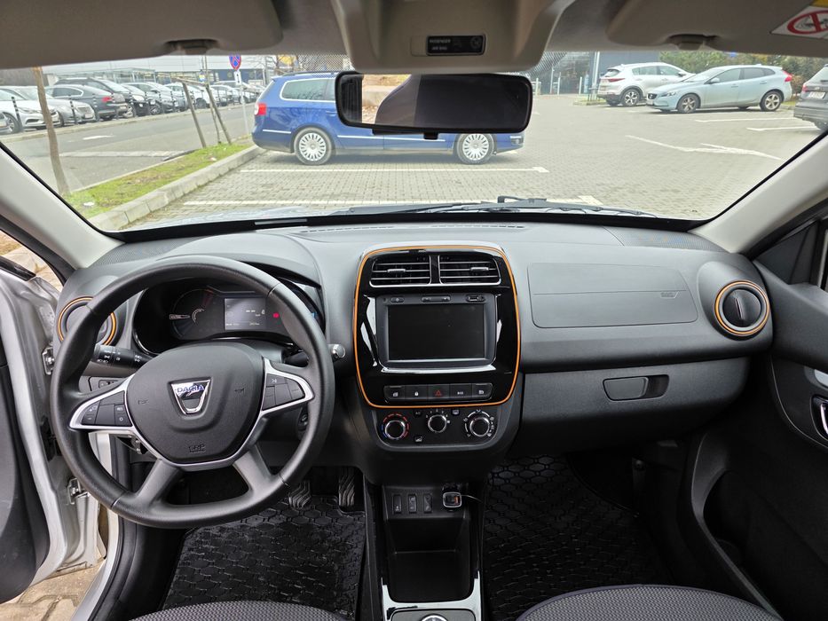 Dacia spring, 20.000 km, an 2022