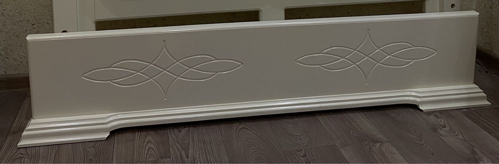 кровать из дерева