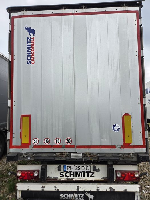 Semiremorca Schmitz Cargobul