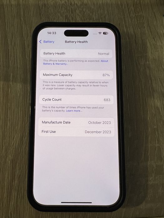 Iphone 15 pro 128gb 87% baterie 10/10