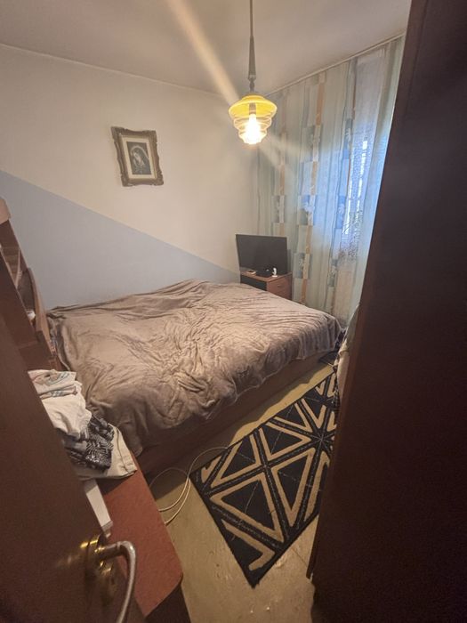 Vand apartament 2 cam decomandat, str. Dacia (zona Mall)- Targu-Jiu