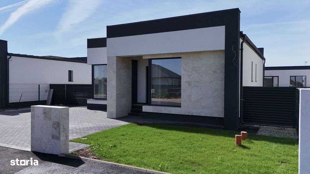 Casă de vânzare - 4 Camere individuală - 500 mp - Rata la dezvoltator