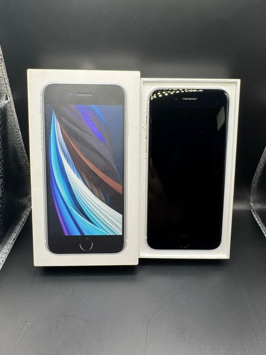Продам айфон  se 64 gb