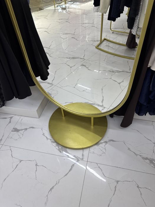 Продам зеркало 2 шт