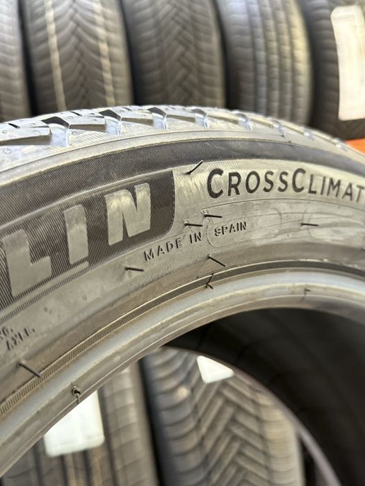 Michelin crossklimate2 R19