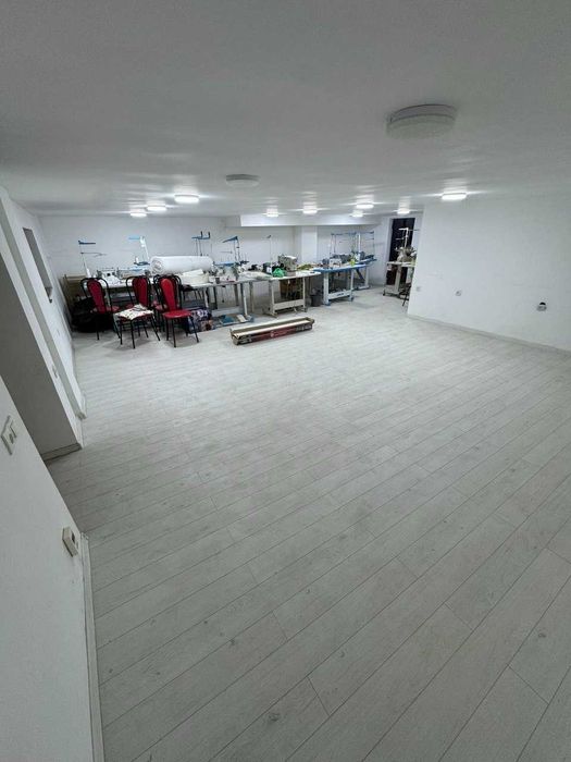 Tayyor tikuv sexi keng va yorug' joy ijaraga beriladi