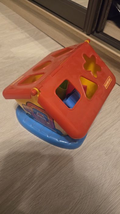 Развивающие игрушки