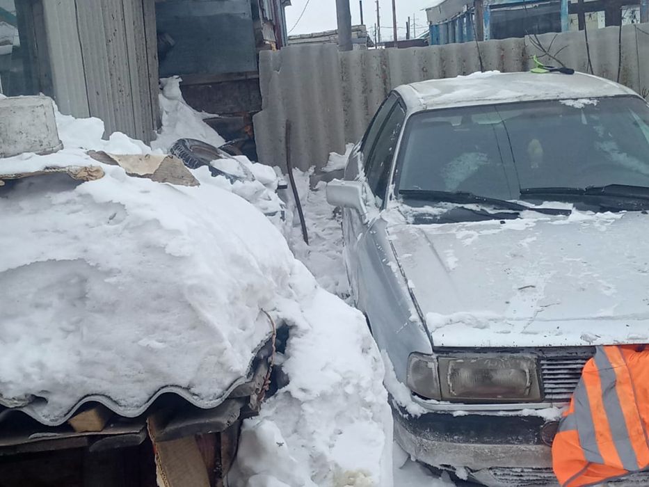Продам машину Ауди 80.