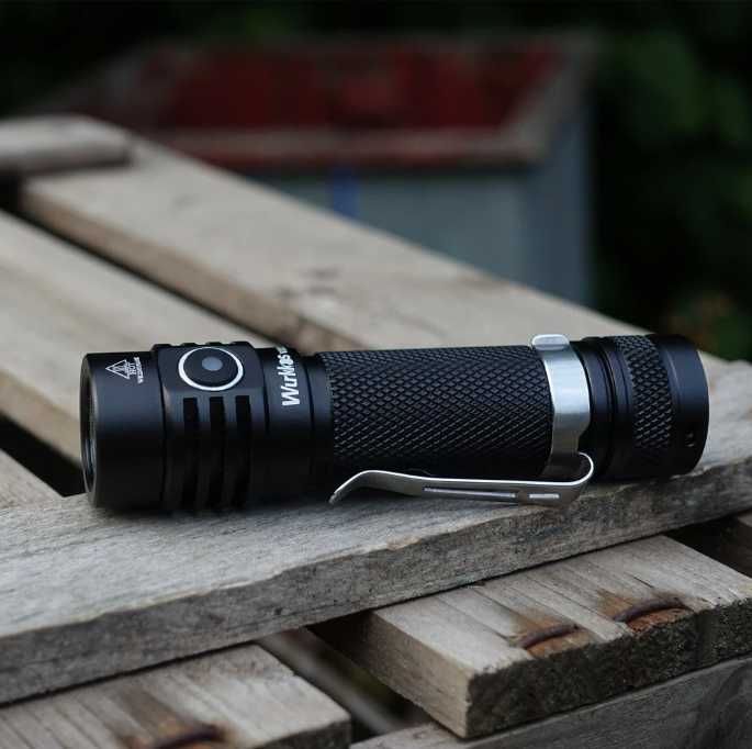 Високомощен Тактически Фенер Sofirn SC18 EDC Wurkkos WK03 1800LM Luminus SST40 LED IP68 18650 ATR TIR Оптика 90° Лъч 55грама 6061 Аерокосмически Клас