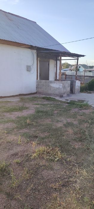 Сдам по суточно на даче домик