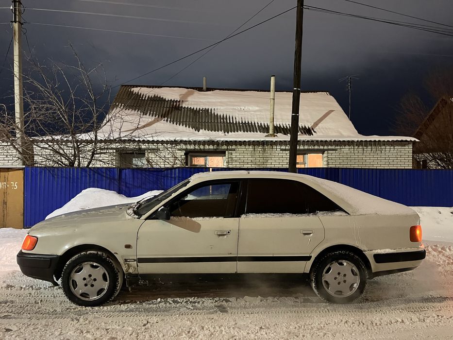 Продам Ауди 100с4