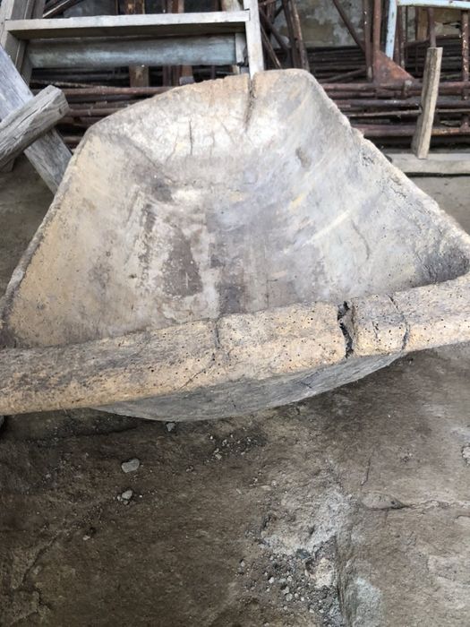 Антикварни дървени предмети