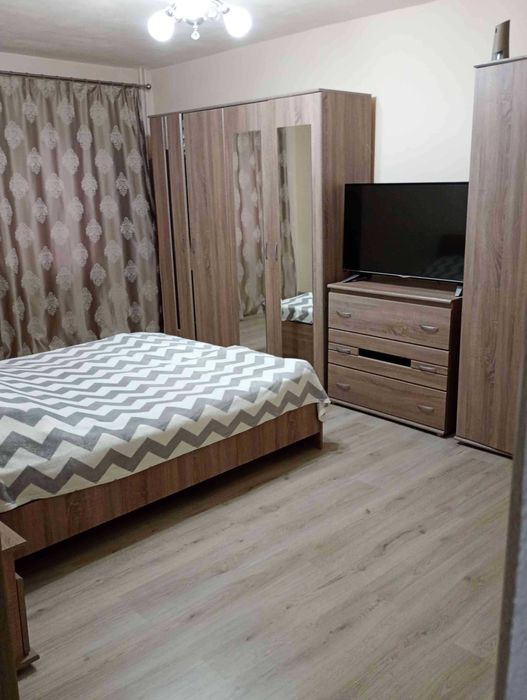 Apartament 3 camere in zona centrală Beius