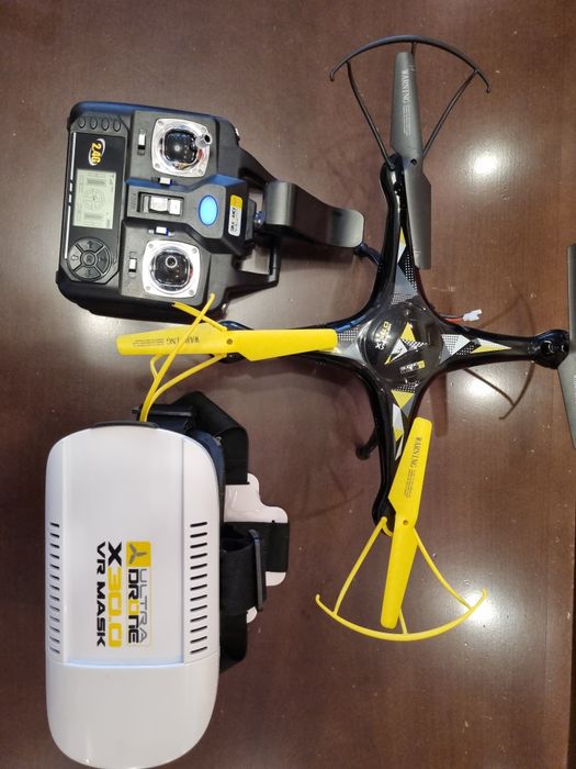 Продавам любителски дрон