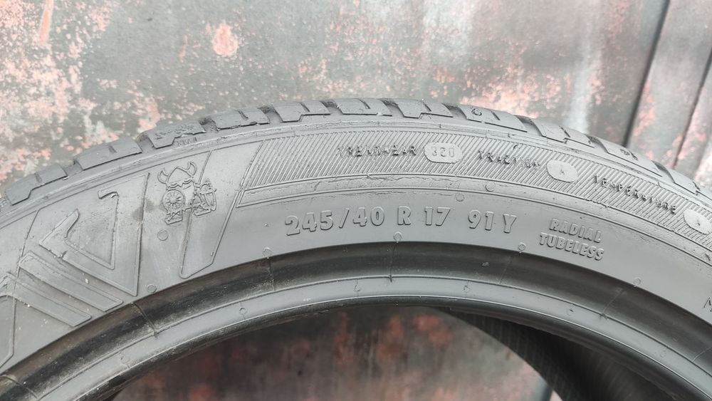 1брой лятна гума 245/40/17 Viking
6.8mm
dot23