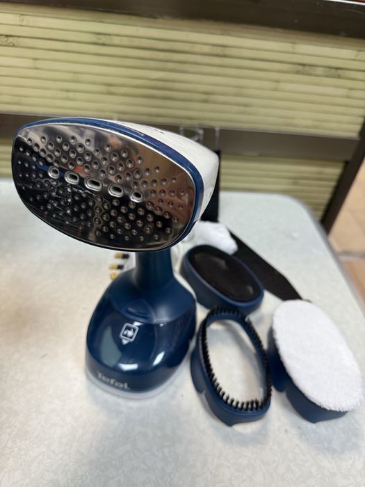 Уред за гладене с пара Tefal Access Steam Easy