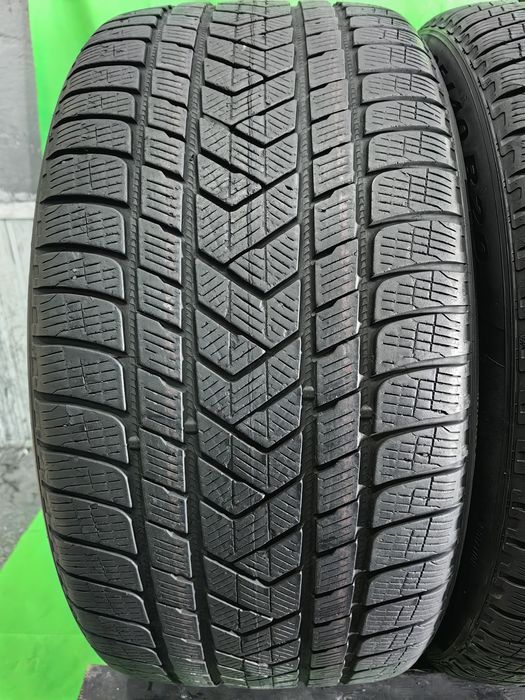 305/40R20 Pirelli 6-5,6mm stare foarte bună
