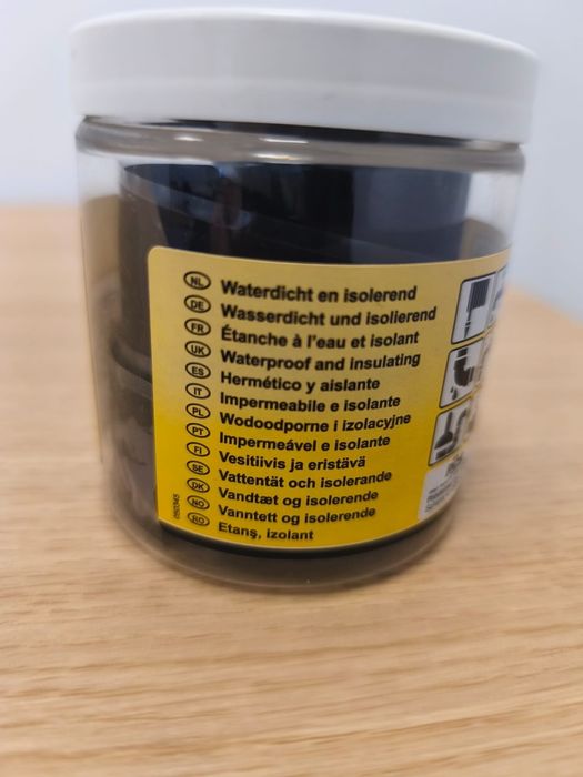 Black bull tape NOU, nefolosit