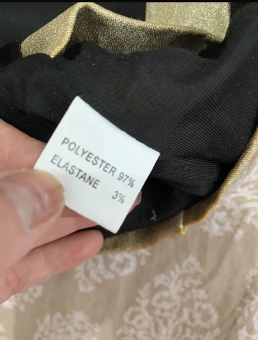 Vand rochie de seara