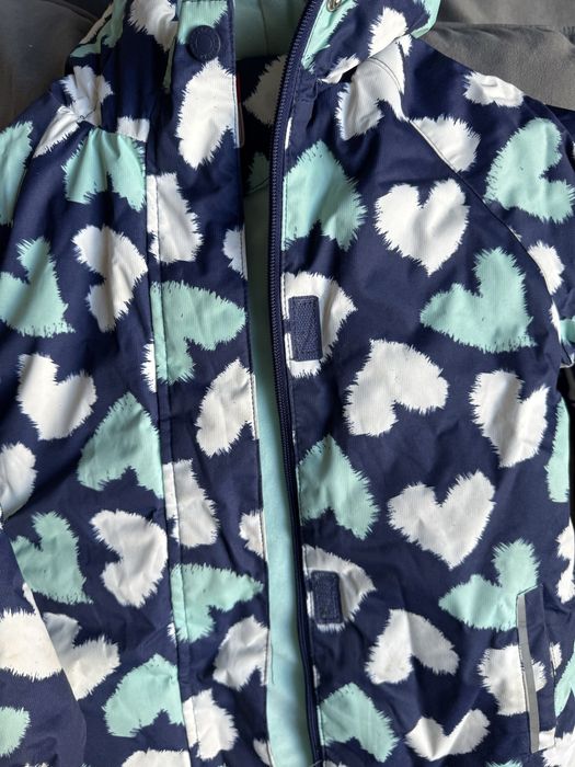 Зимняя куртка  на девочку