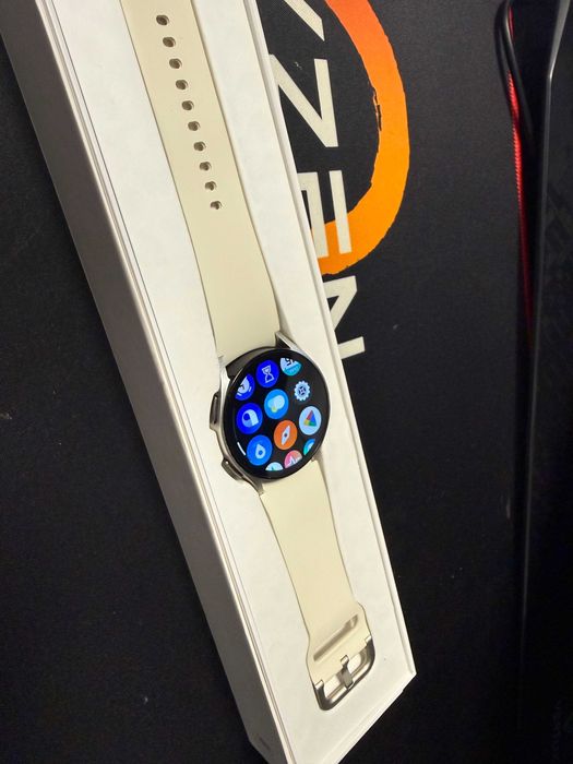Samsung Galaxy Watch 6, 40mm, BT, Gold