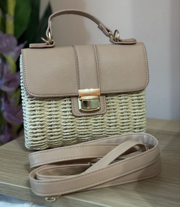 Mini Kelly - естествена и изкуствена кожа