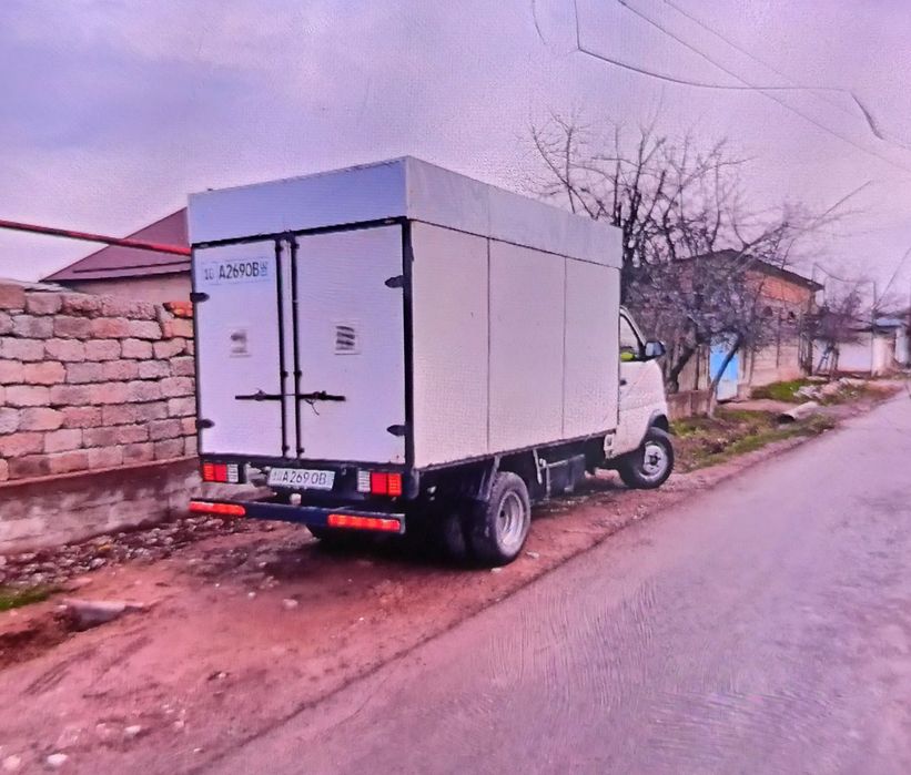 Юк ташиш хизмати