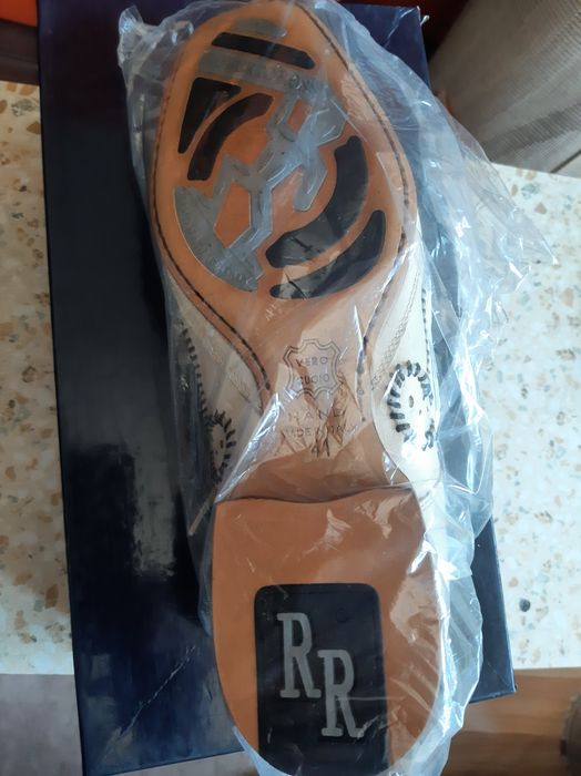 Ботинки DIESEL.original  Туфли ROBERTO Rossi