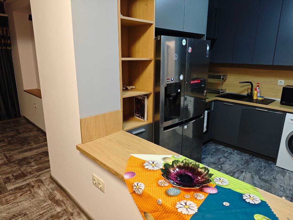 Дава се под наем Тристаен апартамент в София, Витоша - 115 кв.м за 1275 € - Снимка #10