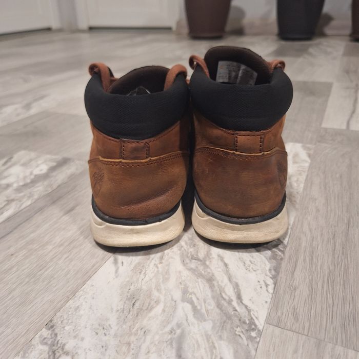 Ghete Timberland nr 42